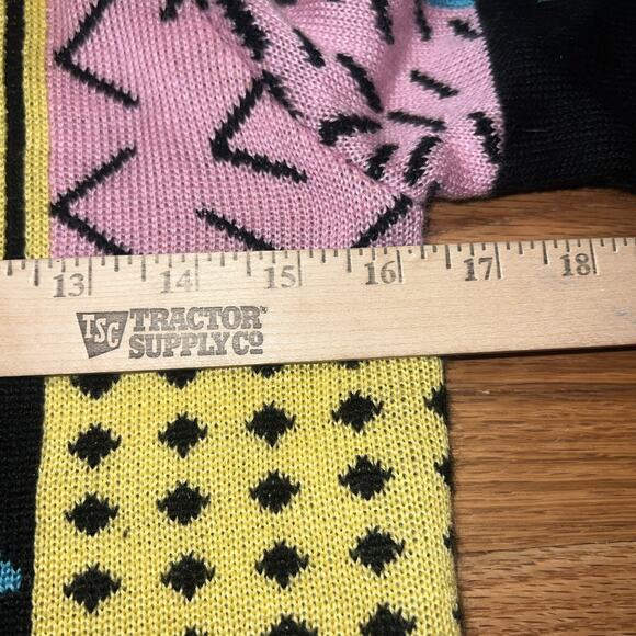 Tipsy Elves Sportswear Women’s Size Small Sweater Quilt Pattern Ski Snowboard - Picture 7 of 12